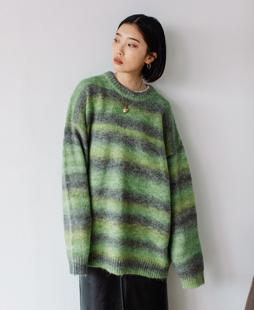 loose border knit